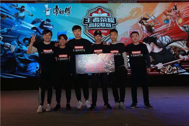 很多传奇教 很多传奇教