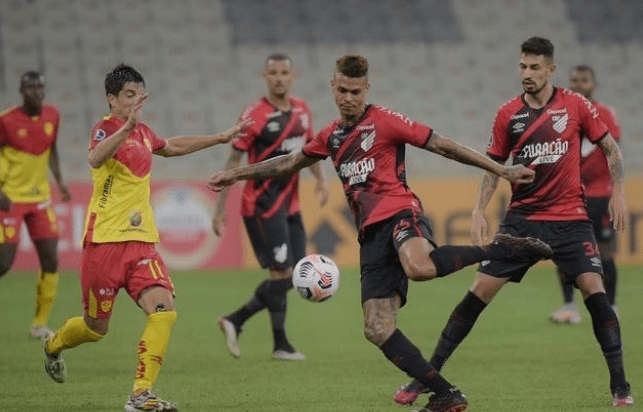 还帮助他在 还帮助他在